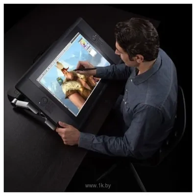 WACOM Wacom Cintiq 24HD touch DTH-2400